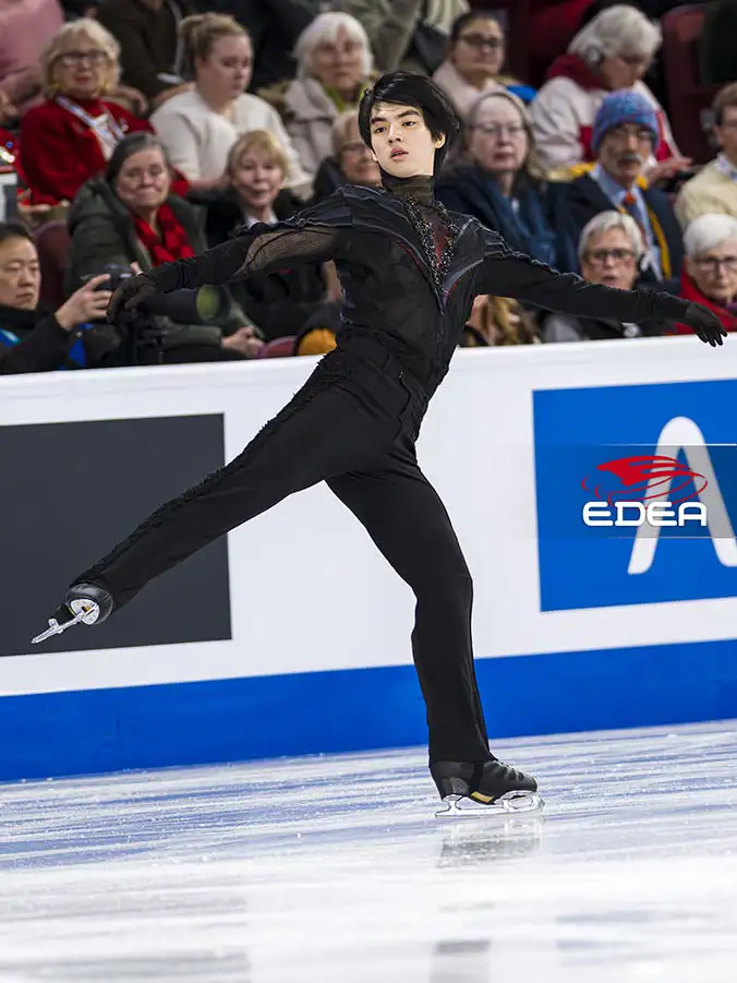 Ice Gallery Skates U.S.